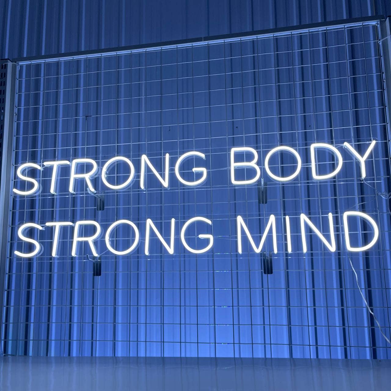 Strong Body Strong Mind Neon Sign Long-lasting Wall Decor