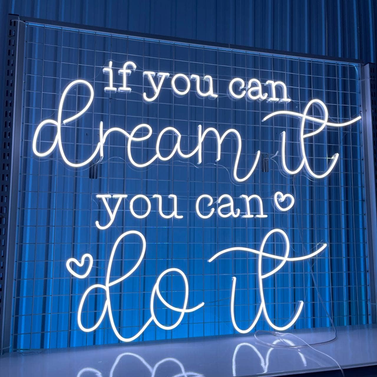 If You Can Dream It You Can Do It Neon Sign Wall Decor