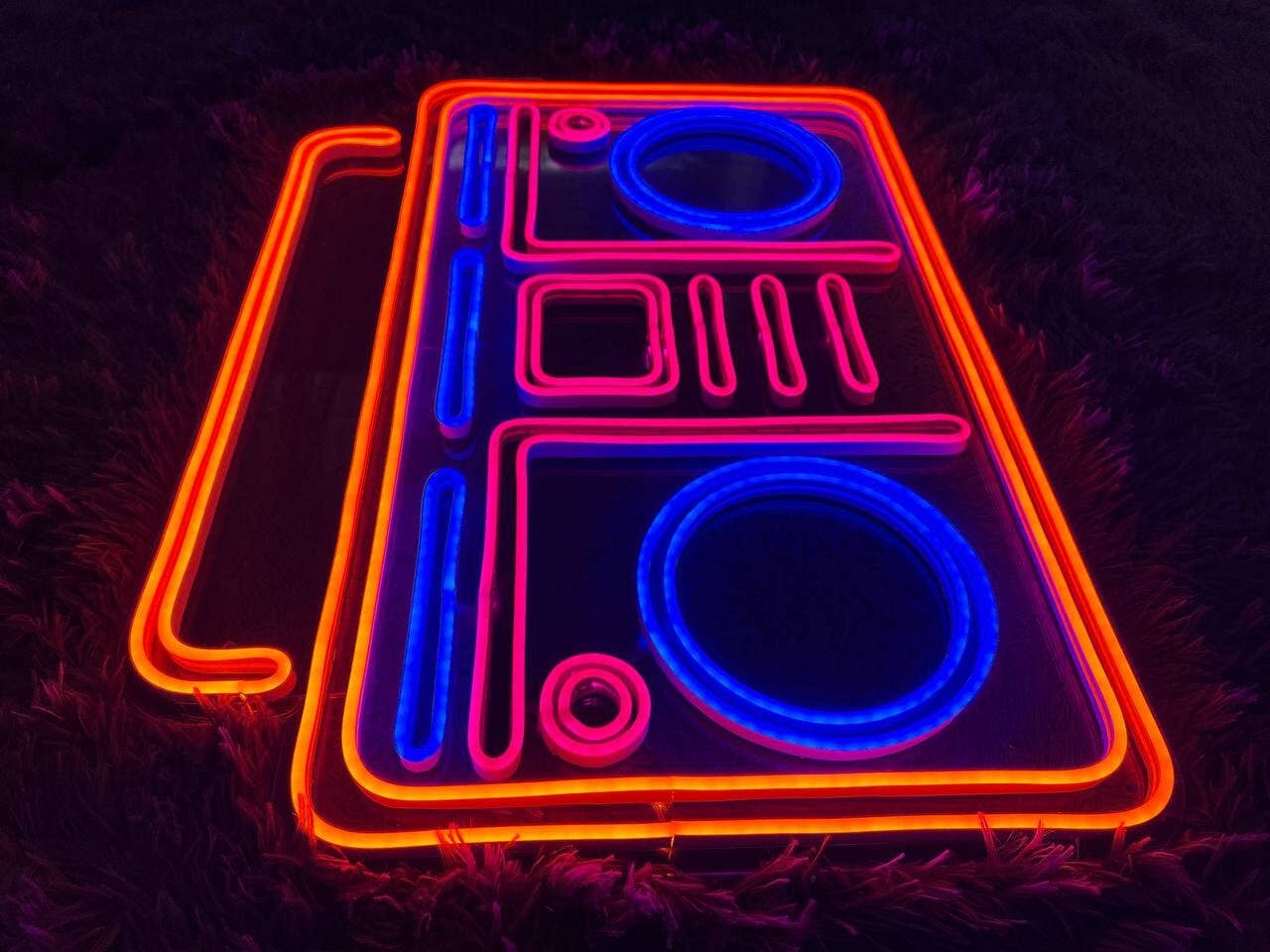 Boombox Neon Sign Retro Stereo Radio Wall Decor