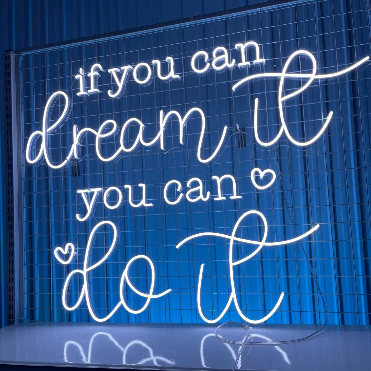 If You Can Dream It You Can Do It Neon Sign Wall Decor