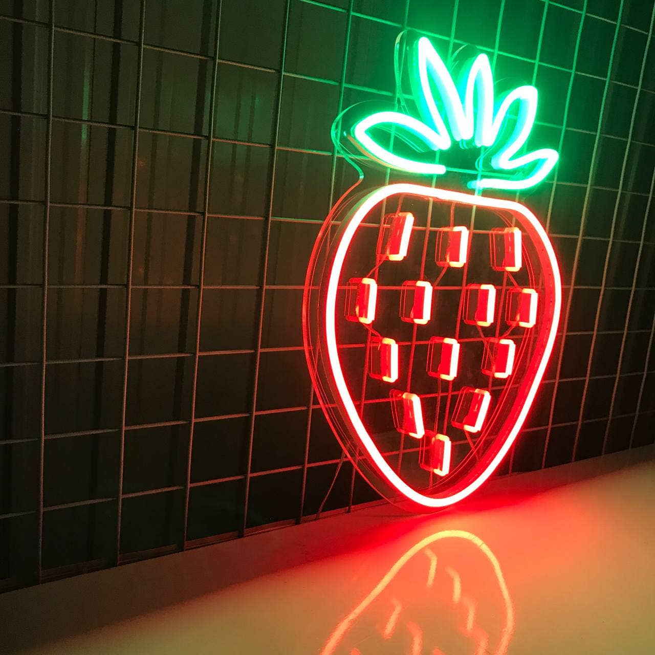 Strawberry Neon Sign Fruits Led Sign Wall Decor