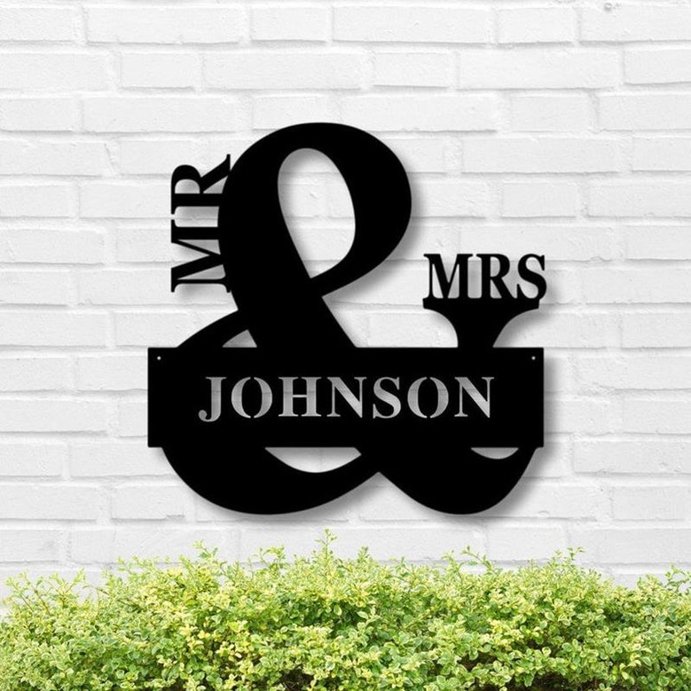 Custom Metal Mr & Mrs Sign Custom Family Sign Metal Wall Art Farmhouse Decor Family Name Sign Housewarming Christmas Gift