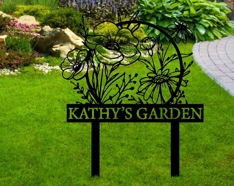 Personalized Poppy Flowers Garden Stake, Garden Decor, Custom Steel Flower Bed Decoration