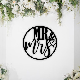 Mr and Mrs Metal Sign, Metal Mr And Mrs Sign, Wedding Decor, Engagement Party Decor, Engagement Party Sign, Mr and Mrs Sign, Metal Sign