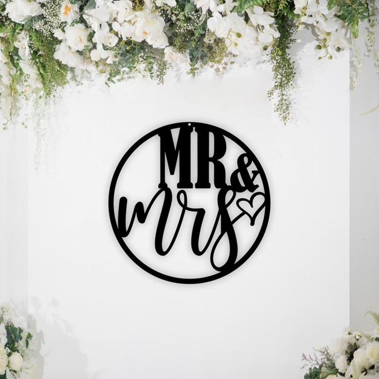 Mr and Mrs Metal Sign, Metal Mr And Mrs Sign, Wedding Decor, Engagement Party Decor, Engagement Party Sign, Mr and Mrs Sign, Metal Sign