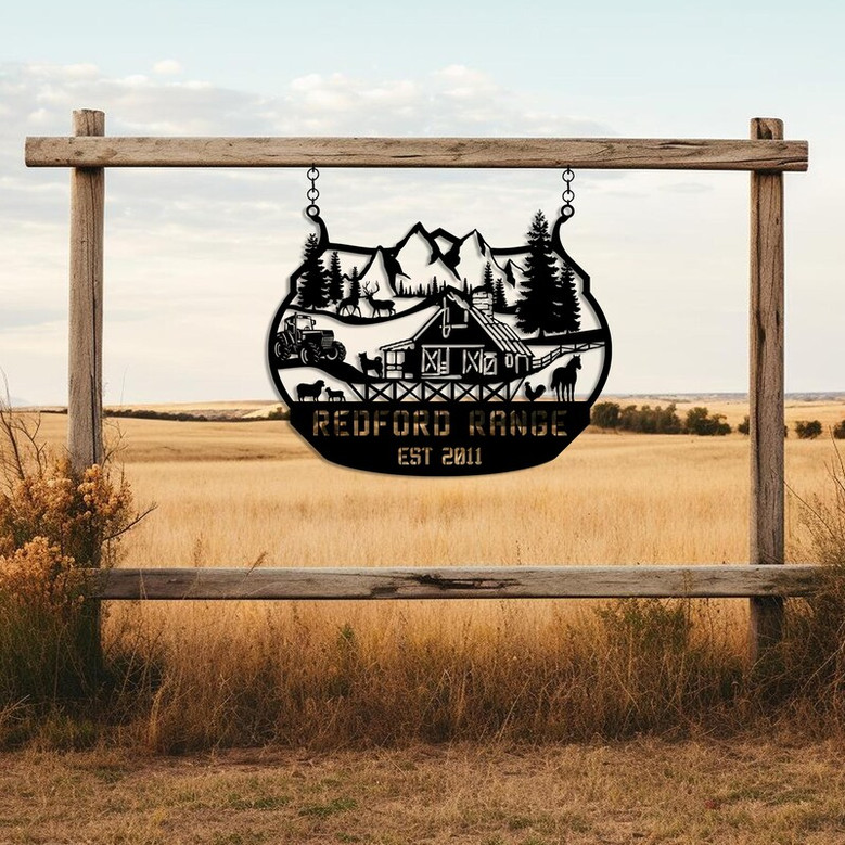 Custom Ranch Metal FamilyName Sign, Unique Family Gift, Personalized Metal Farmhouse Sign