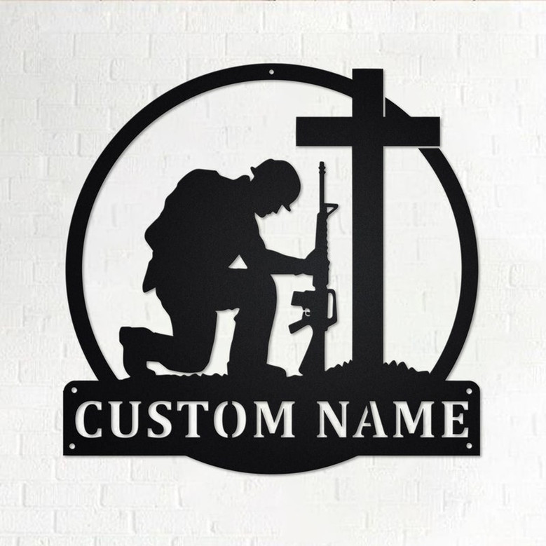 Custom Soldier Kneeling Praying Metal Wall Art, Personalized Soldier Name Sign Decoration For Room, Soldier Metal Home Decor, Custom Soldier