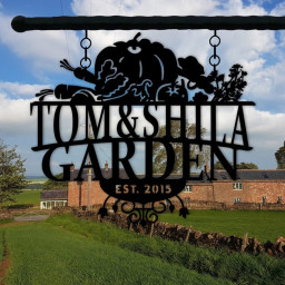 Personalized Garden Name Metal Sign, Custom Vegetable and Fruit Figures Metal Wall Art