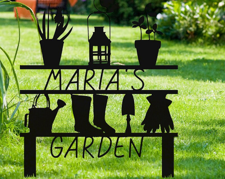 Personalized Garden Metal Sign, Garden Tools Design Sign with Strakes, Custom Garden Sign