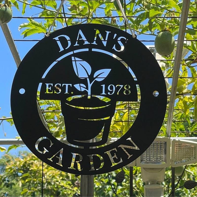 Custom Gift for Gardener, Metal Personalized Garden Sign