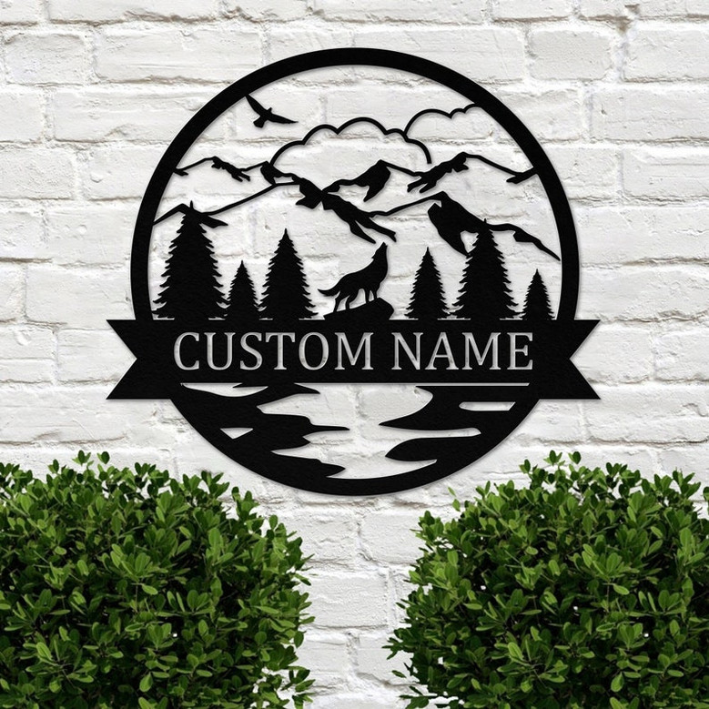 Personalized Wildlife Wolf Metal Sign | Nature Metal Wall Art | Metal Name Sign | Metal Cabin Sign | Hunter Name Signs | Housewarming Gift