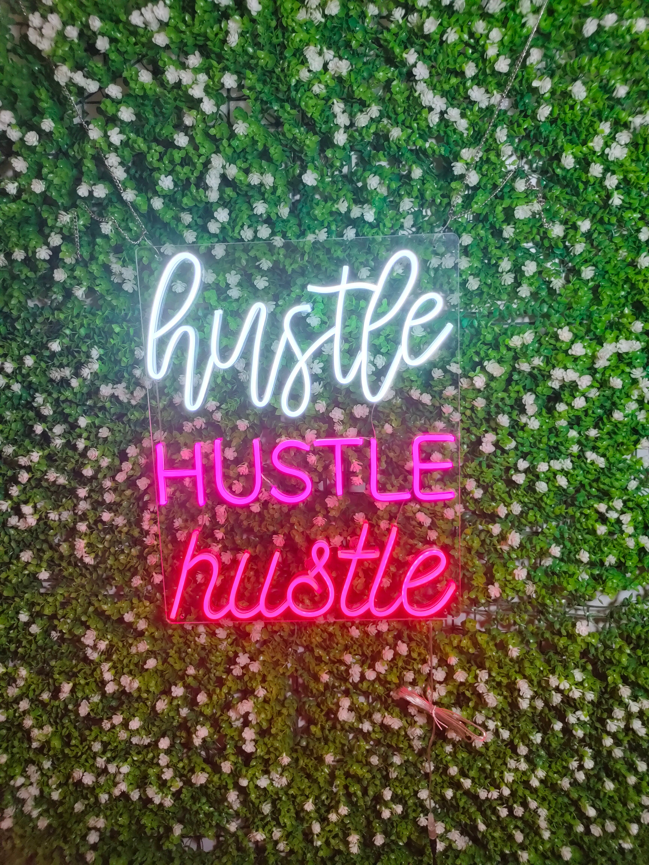 Hustle Neon Sign Custom,Led Neon Sign,Neon Sign Wall Decor,Wedding Neon Sign For Reception,Arcade Neon Sign,Neon Room Sign