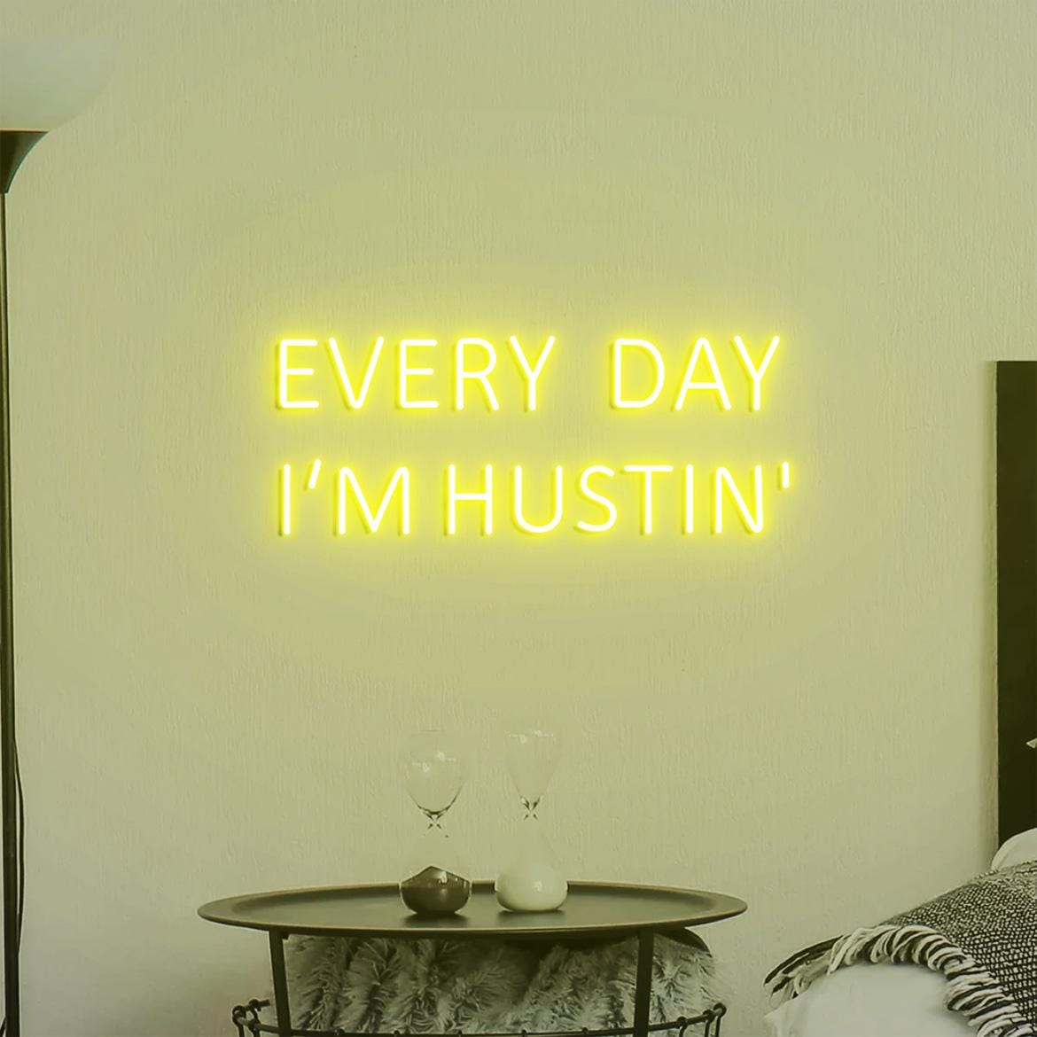 Everyday I'm Hustin' Neon Sign, Hustle Sign Boss Office Decor, Hustling Business Decor, Motivational Hustle Quote Wall Signs, Boss Gift