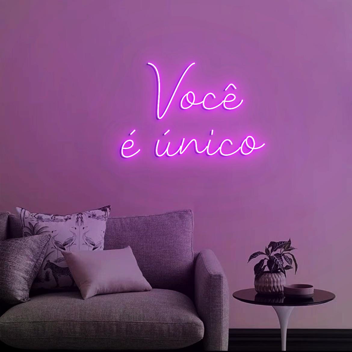 Voce e Unico Neon Sign, "You are Unique" in Portuguese, Beauty Salon Wall Backdrop Neon Light, Personalized Salon Decor Ideas