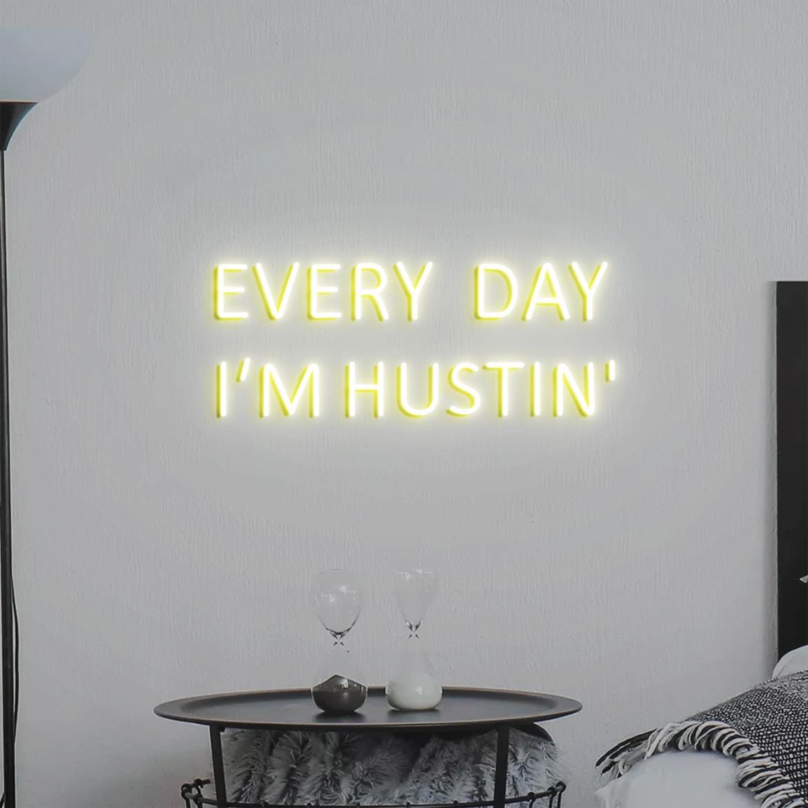 Everyday I'm Hustin' Neon Sign, Hustle Sign Boss Office Decor, Hustling Business Decor, Motivational Hustle Quote Wall Signs, Boss Gift