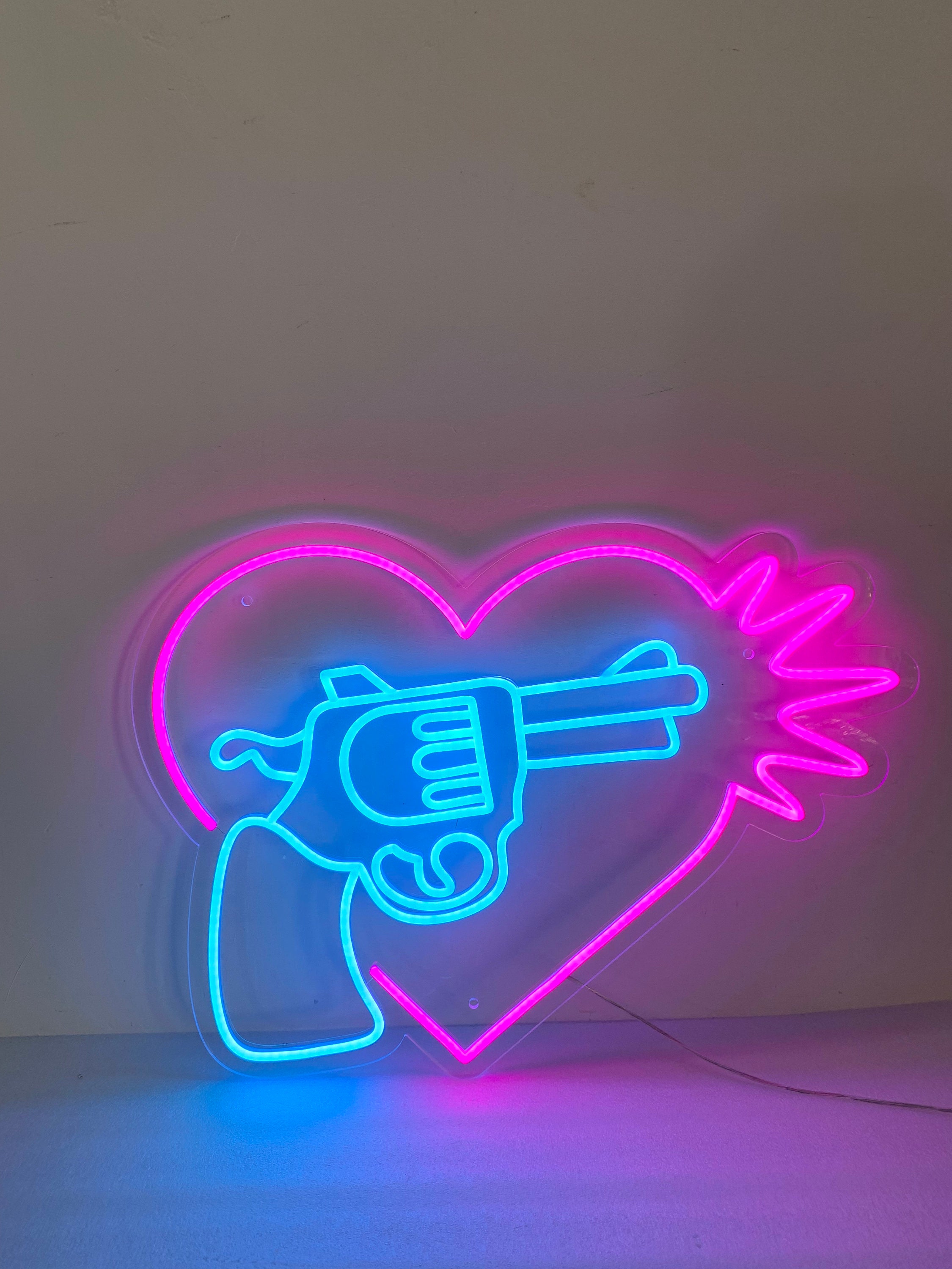 Blow My Heart Gun Neon Light, Neon Sign Light Decor, Gun Bedroom Neon Sign, Bedroom Neon Lights, Party Decor, Wall Decoration