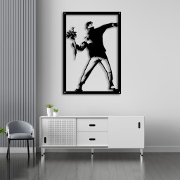 Banksy – Love Is In The Air (Flower Thrower) Adaption