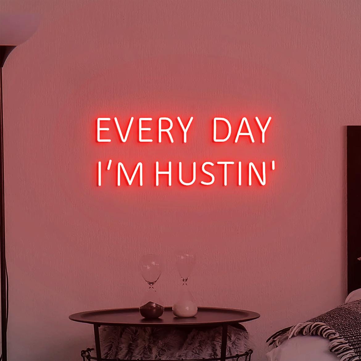 Everyday I'm Hustin' Neon Sign, Hustle Sign Boss Office Decor, Hustling Business Decor, Motivational Hustle Quote Wall Signs, Boss Gift