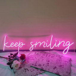 Neon Sign Custom Keep Smiling Sign Led Light Home Decor Wedding Party Pub Bar Room Wall Hanging Birthday Gift Acrylic 12V Flex Neon Light 3D