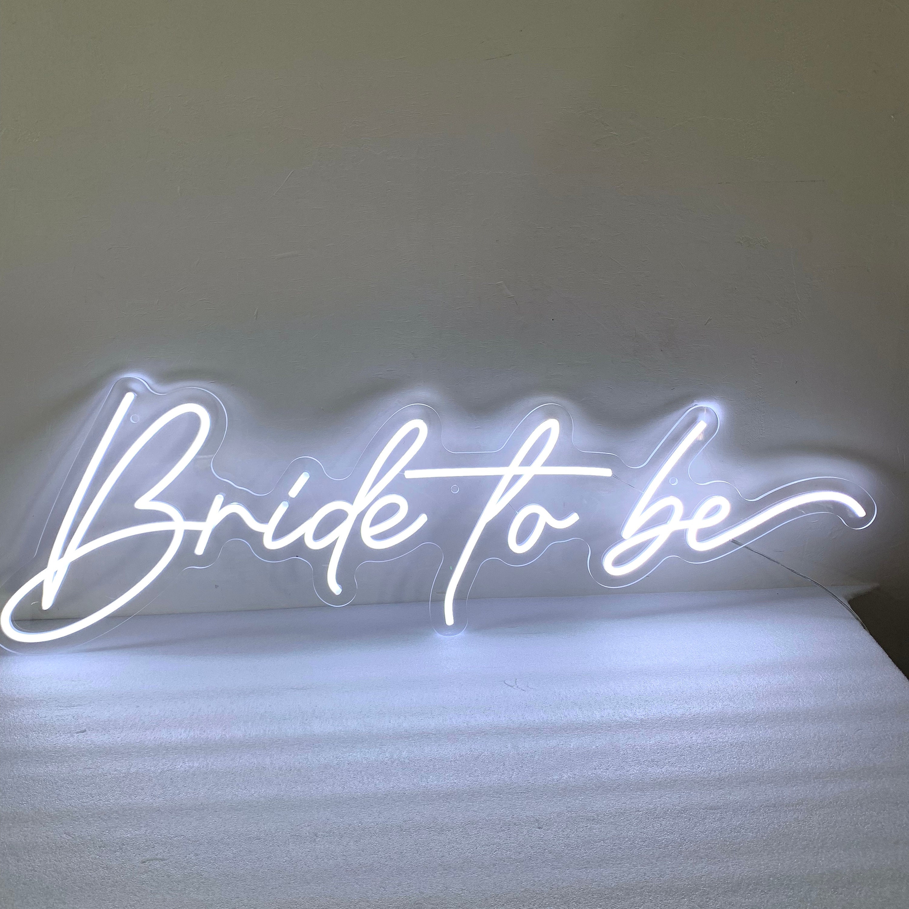 Bride to be, Led Neon Lights, Custom Neon Sign for Wedding Party Decor,Personalized Gift For Bride