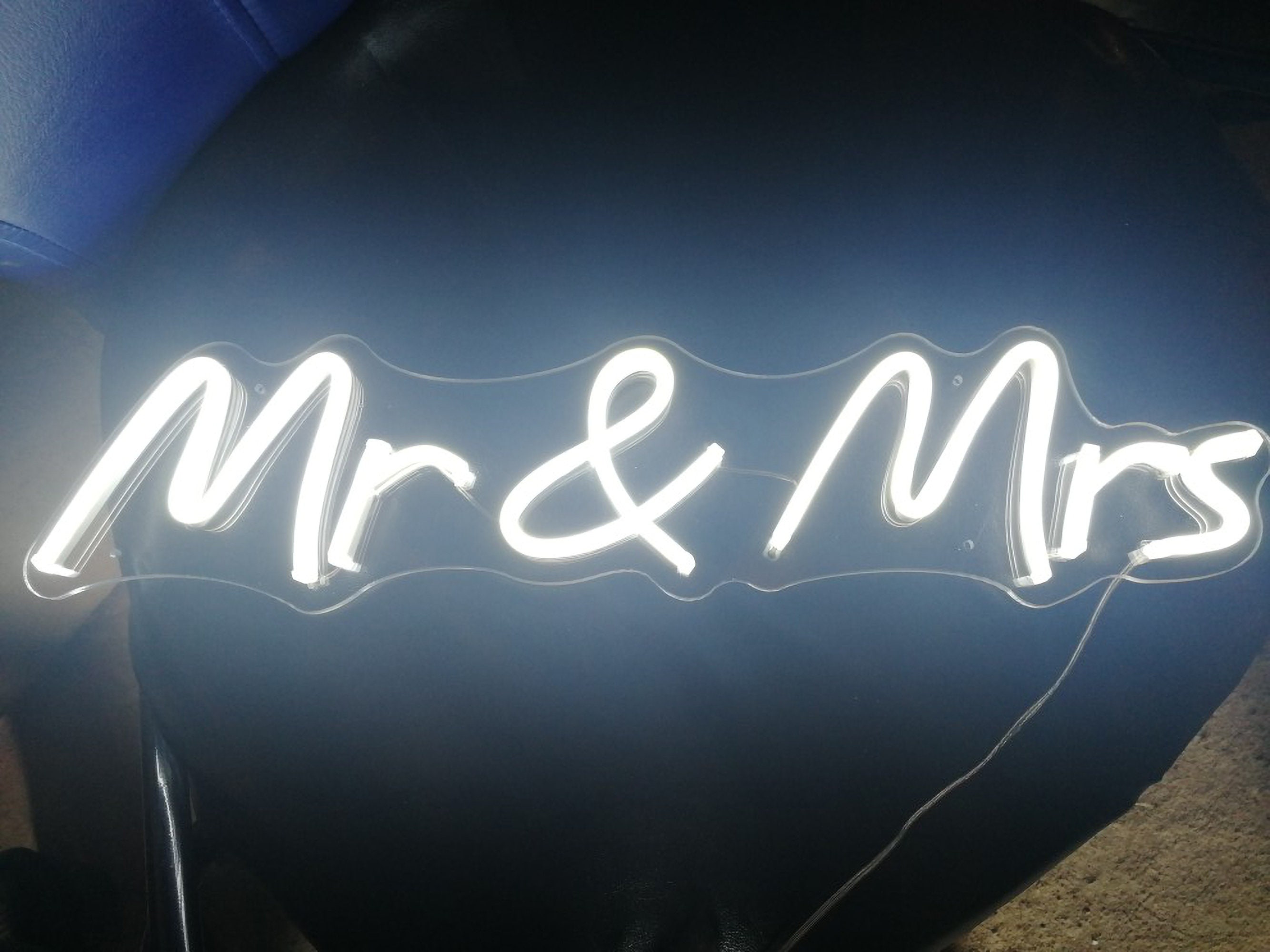 Neon Sign Light Wedding Mr & Mrs Party Propose Lovers Couples Engagement Gift Garden Decor LED Art Bedroom Home Wall Decor