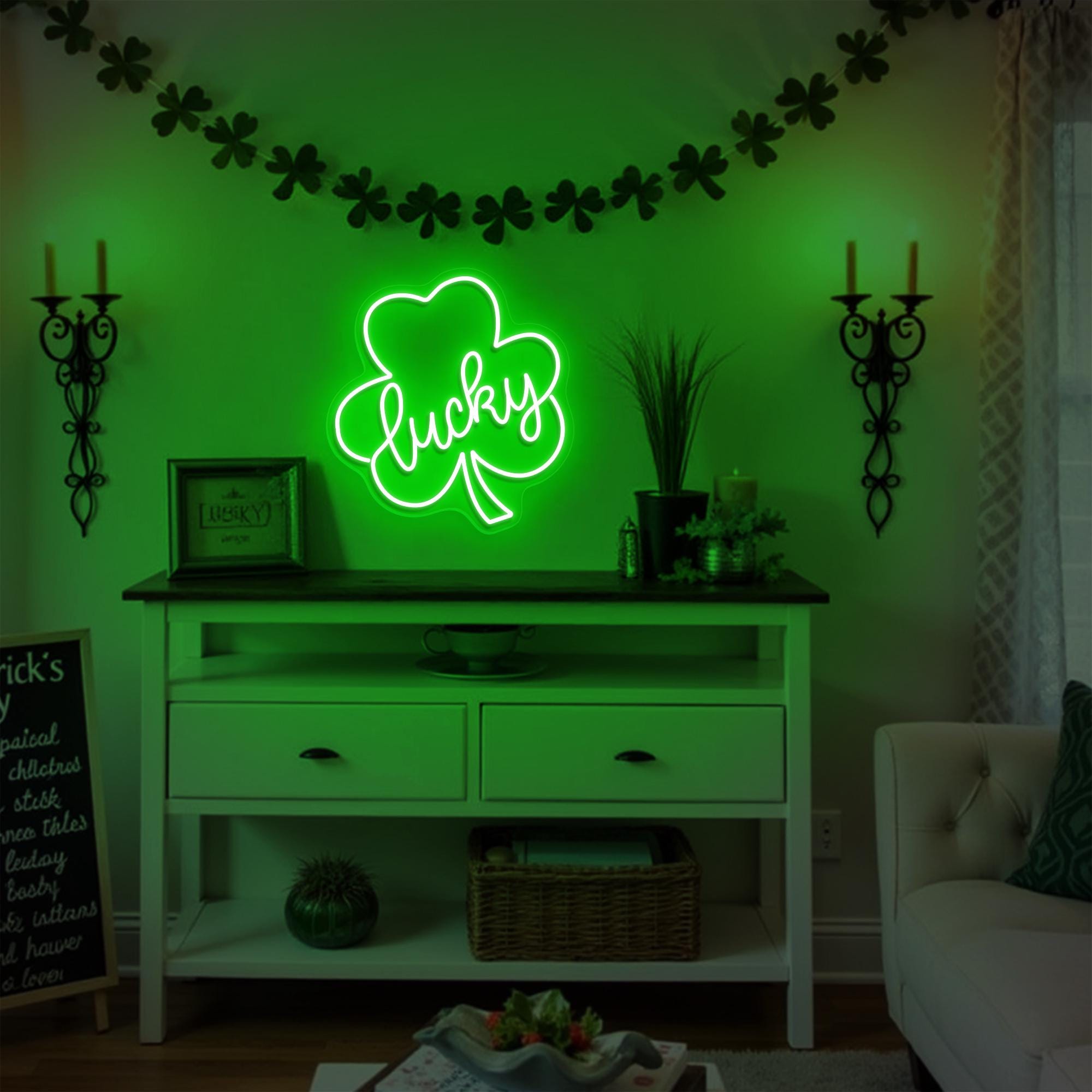Lucky Clover Neon Sign St. Patrick’s Day Neon Light Shamrock Light Wall Decor Irish Gift Holiday Home Decor Personalized St. Paddy’s Gift