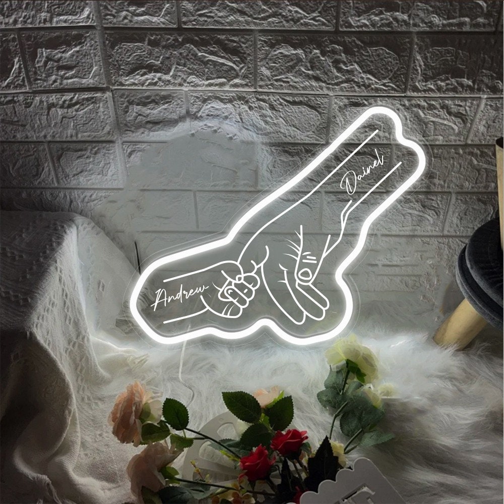 Daddy's Team Neon Sign, Personalized Names Sign, Fist Bump,Bedroom Dorm Wall Decoration, Kids Modern Wall Art, Gifts For Dad, Father's Day