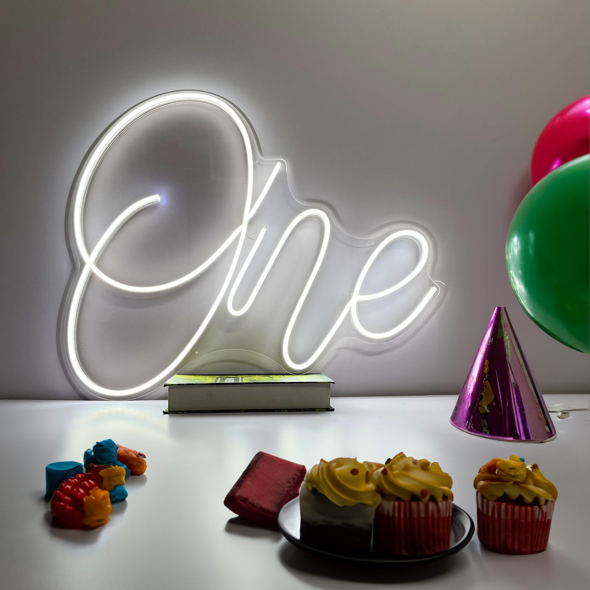 Custom Neon sign "One" First Birthday Decoration 1st Baby Shower Neon Sign Wall Decor Neon Sign Art Led Neon Sign Neon Light Neon Name Sign