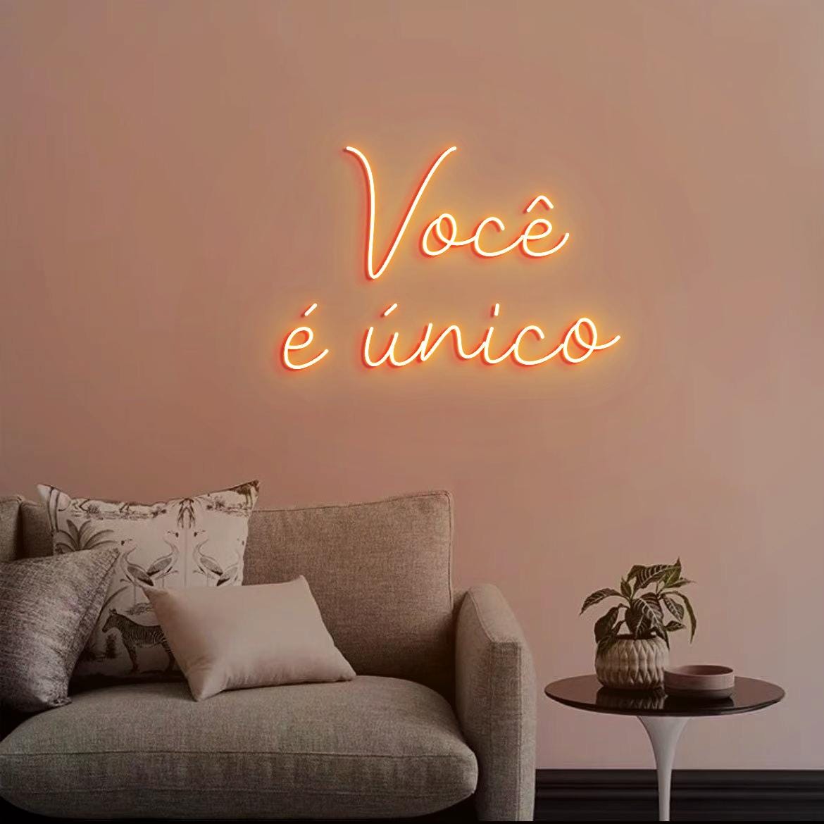 Voce e Unico Neon Sign, "You are Unique" in Portuguese, Beauty Salon Wall Backdrop Neon Light, Personalized Salon Decor Ideas