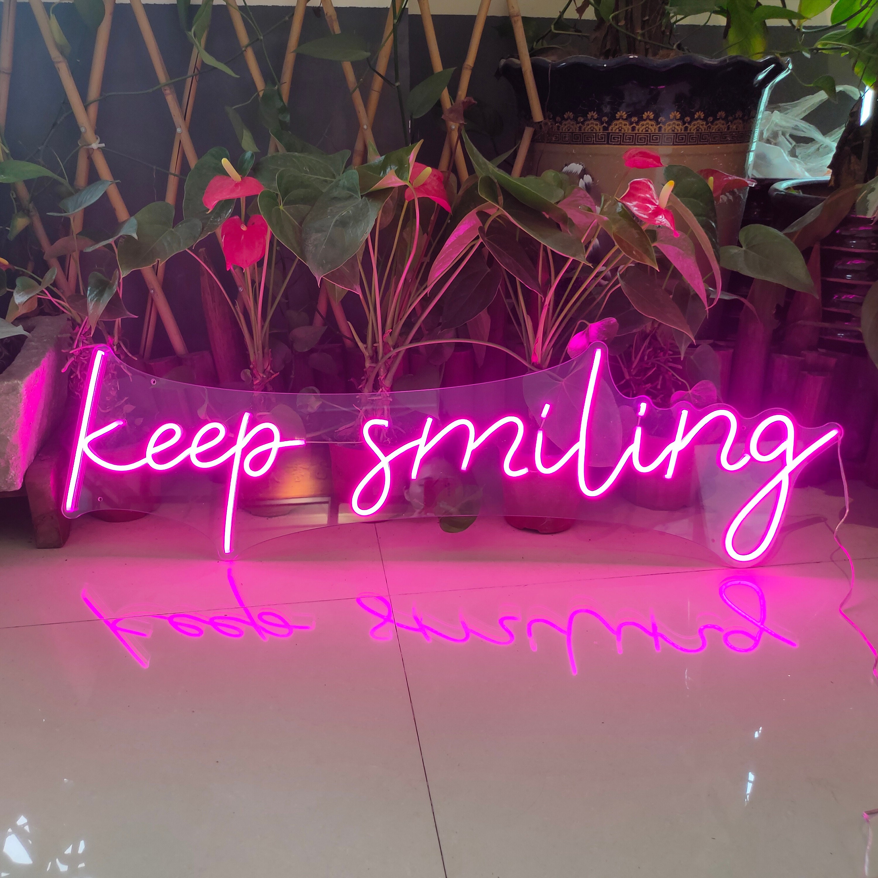 Neon Sign Custom Keep Smiling Sign Led Light Home Decor Wedding Party Pub Bar Room Wall Hanging Birthday Gift Acrylic 12V Flex Neon Light 3D