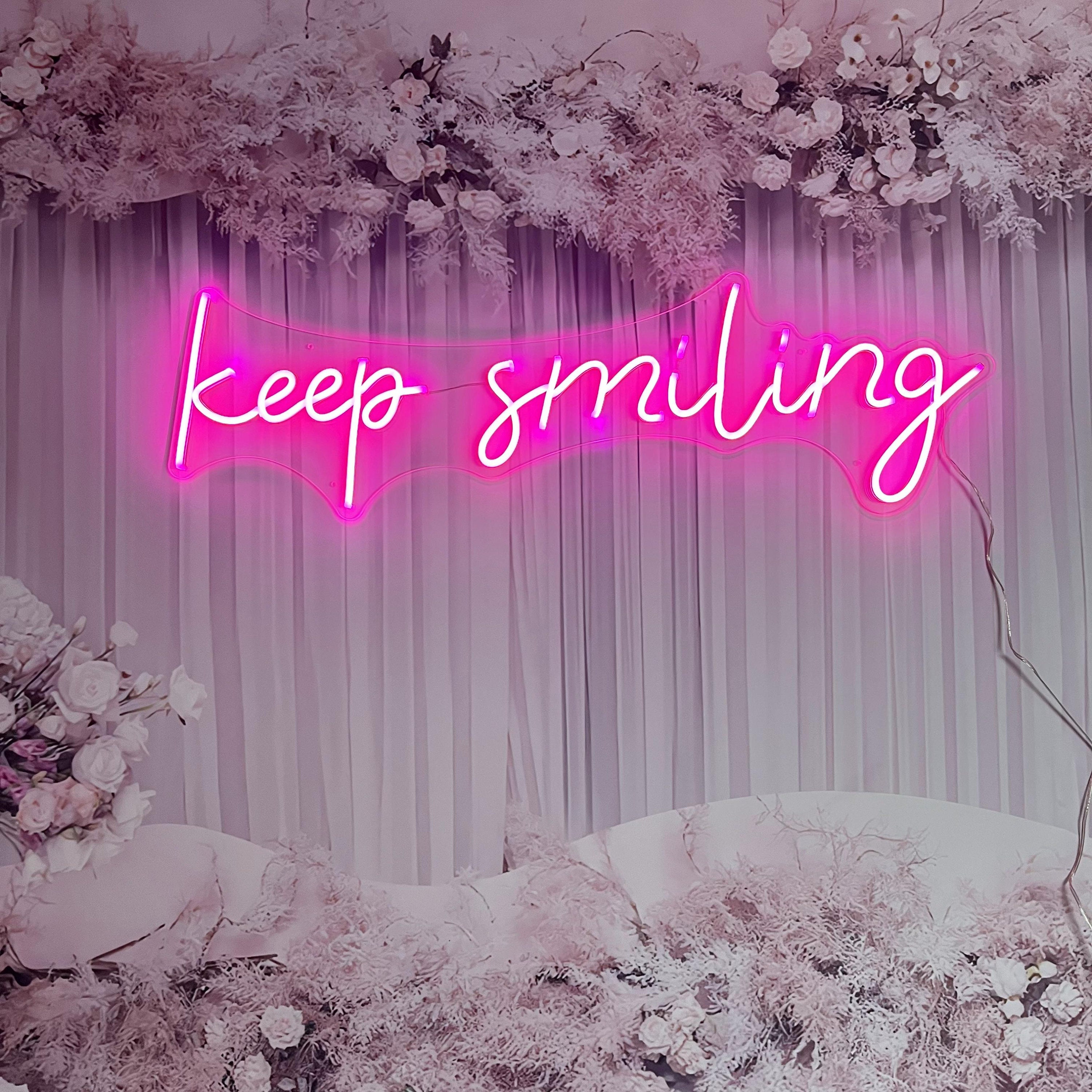 Neon Sign Custom Keep Smiling Sign Led Light Home Decor Wedding Party Pub Bar Room Wall Hanging Birthday Gift Acrylic 12V Flex Neon Light 3D