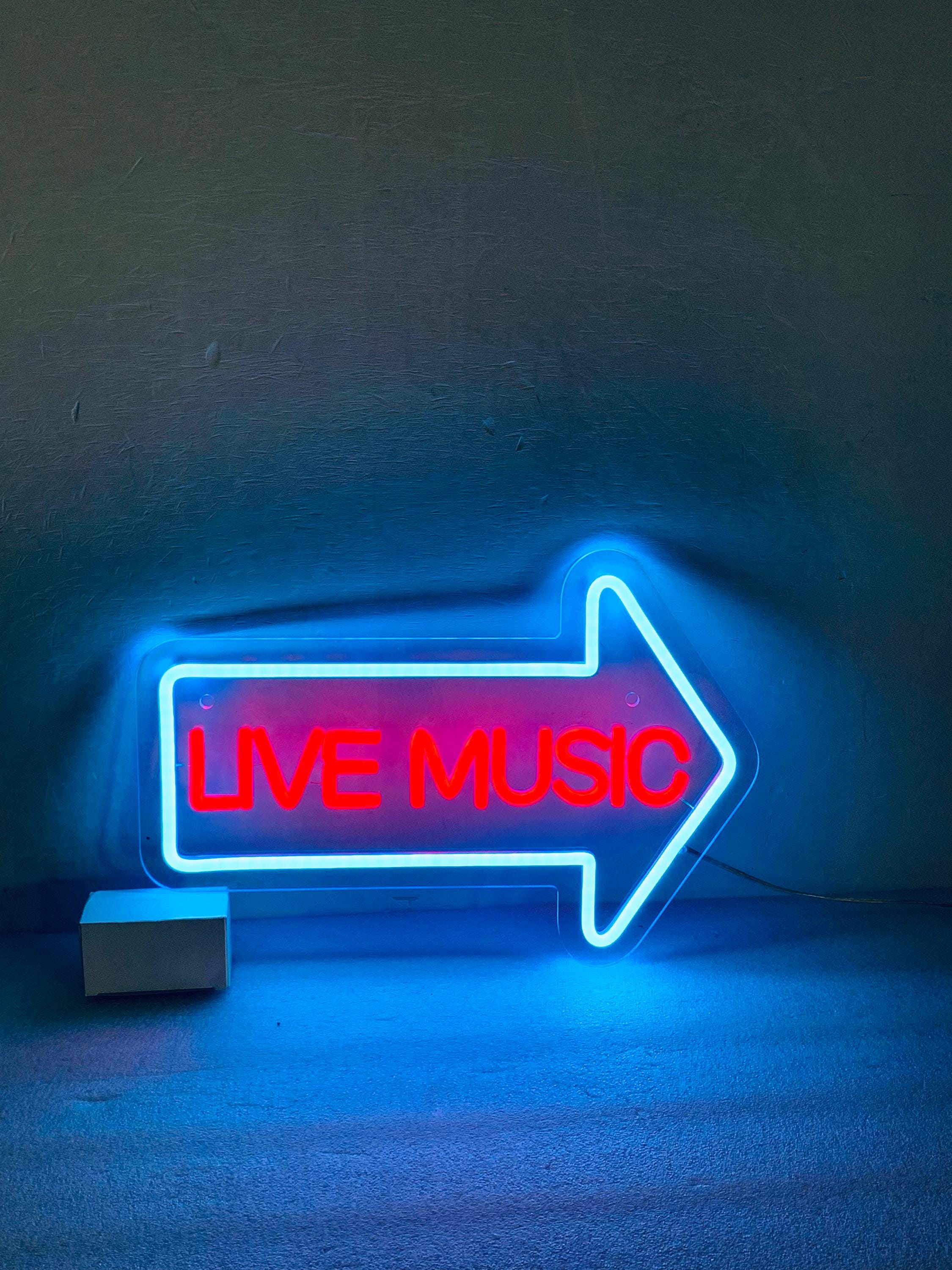 Live Music Arrow Neon Sign, Live Music Light Neon Sign, Live Music Bar Neon Light, Custom Neon Sign for Music Bar, Bars with Live Music