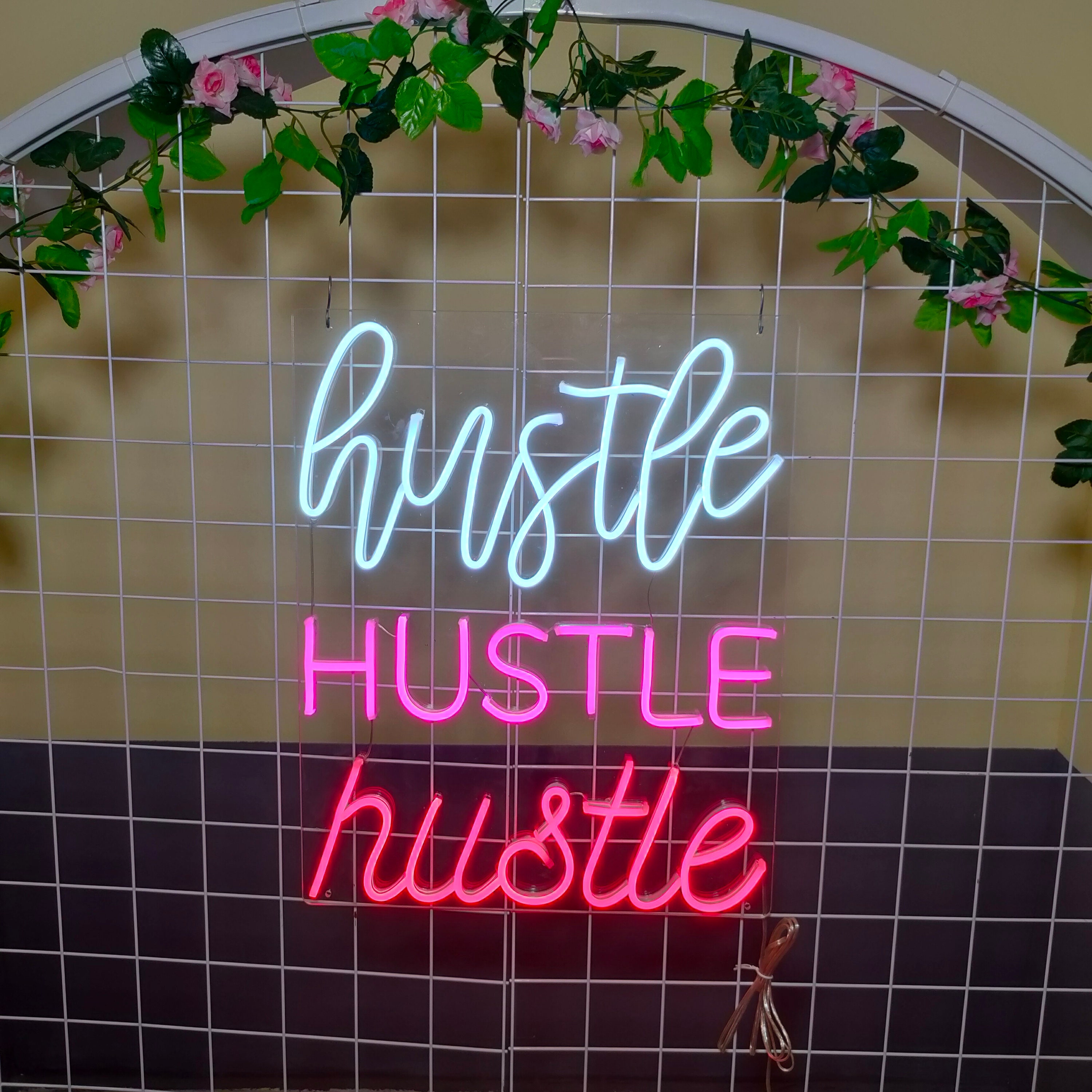 Hustle Neon Sign Custom,Led Neon Sign,Neon Sign Wall Decor,Wedding Neon Sign For Reception,Arcade Neon Sign,Neon Room Sign