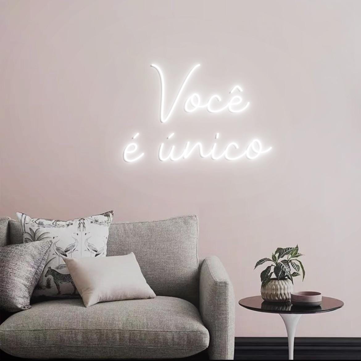 Voce e Unico Neon Sign, "You are Unique" in Portuguese, Beauty Salon Wall Backdrop Neon Light, Personalized Salon Decor Ideas