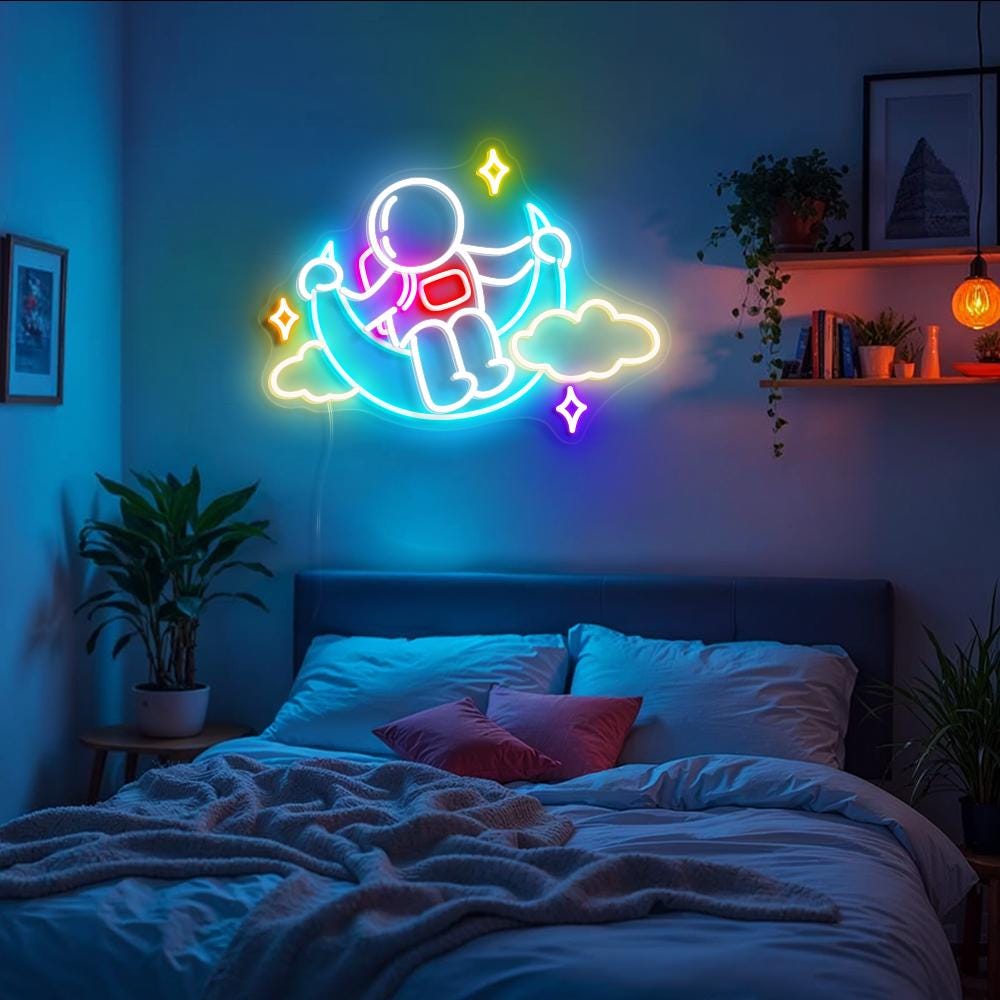 Astronaut Moon Cloud Neon Sign, Astronaut Neon Sign, Moon and Star Led Sign, Astronaut Wall Art Decor for Kids Room, Game Room Decor Sign