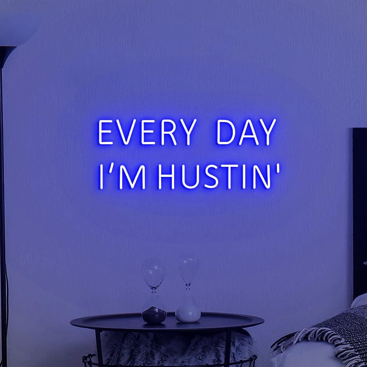Everyday I'm Hustin' Neon Sign, Hustle Sign Boss Office Decor, Hustling Business Decor, Motivational Hustle Quote Wall Signs, Boss Gift
