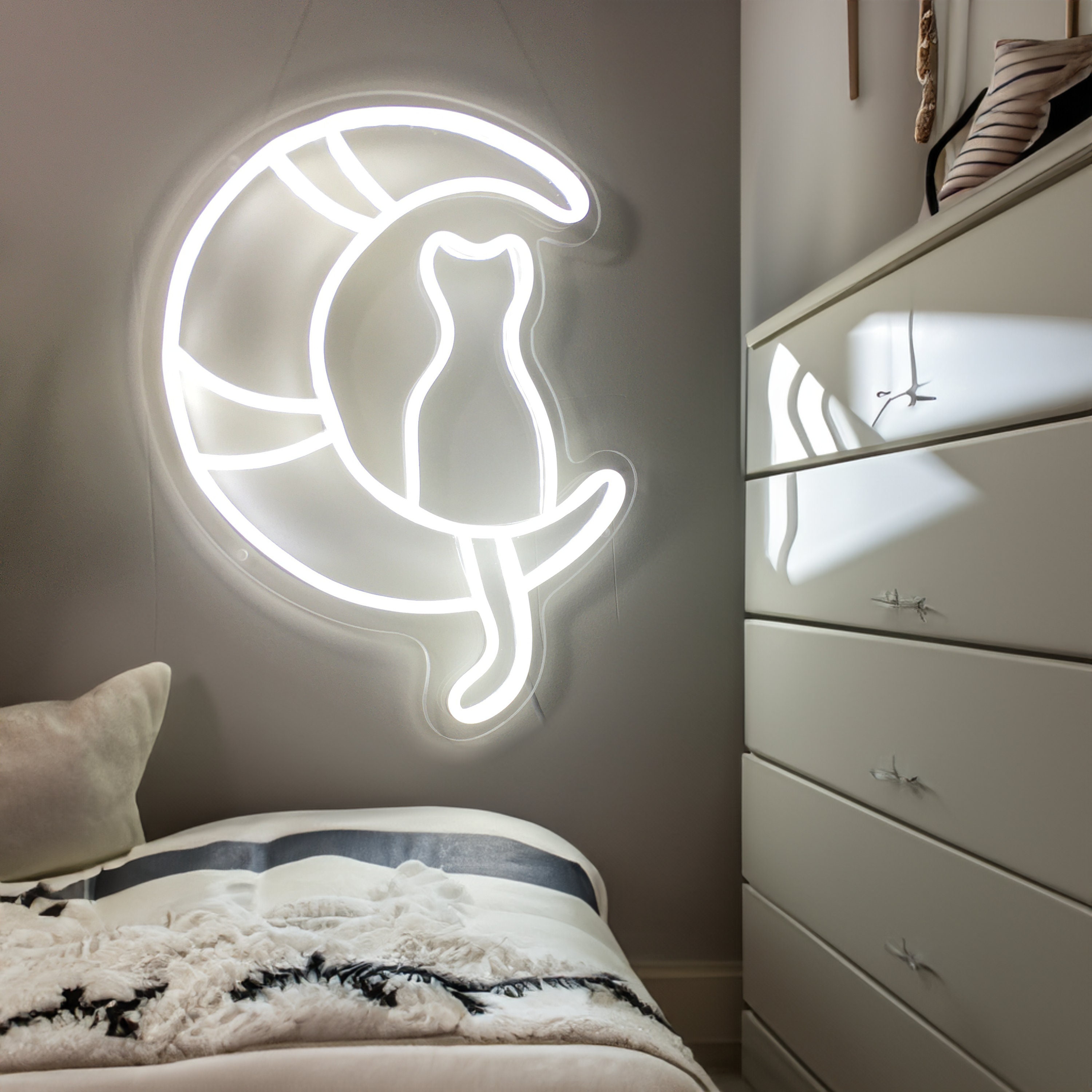 Kitten Dallas Neon Light Sign for Wall Room Decoration Personalized Gift Kids Cat on the moon Wall Decor Aesthetic Room Decor