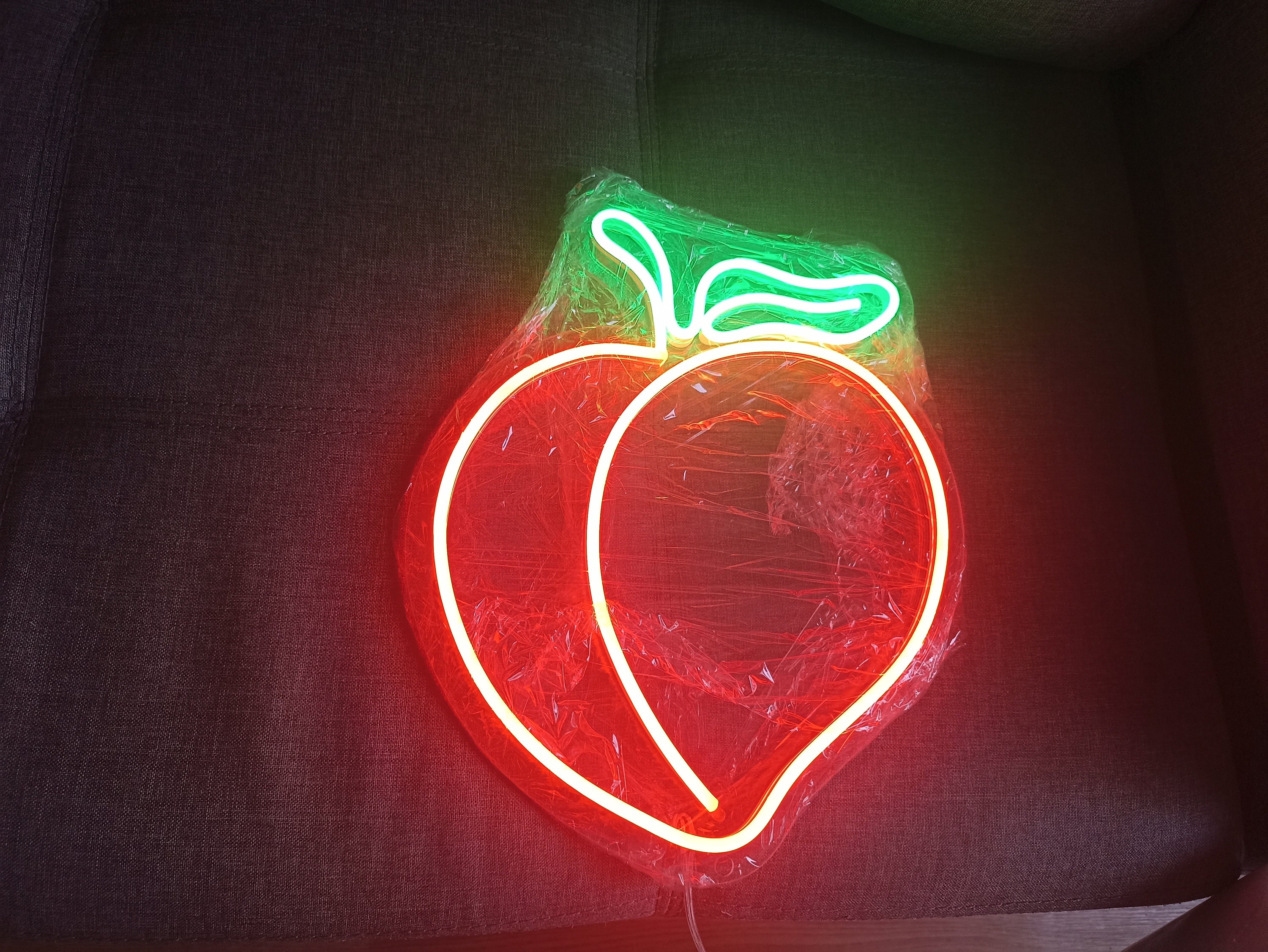 Neon Peach Sign, Peach Neon Light, Peach-Shaped Neon Sign, Fruit Neon Sign, Peach Neon Display, Neon Peach Sculpture, Neon Fruit Sign