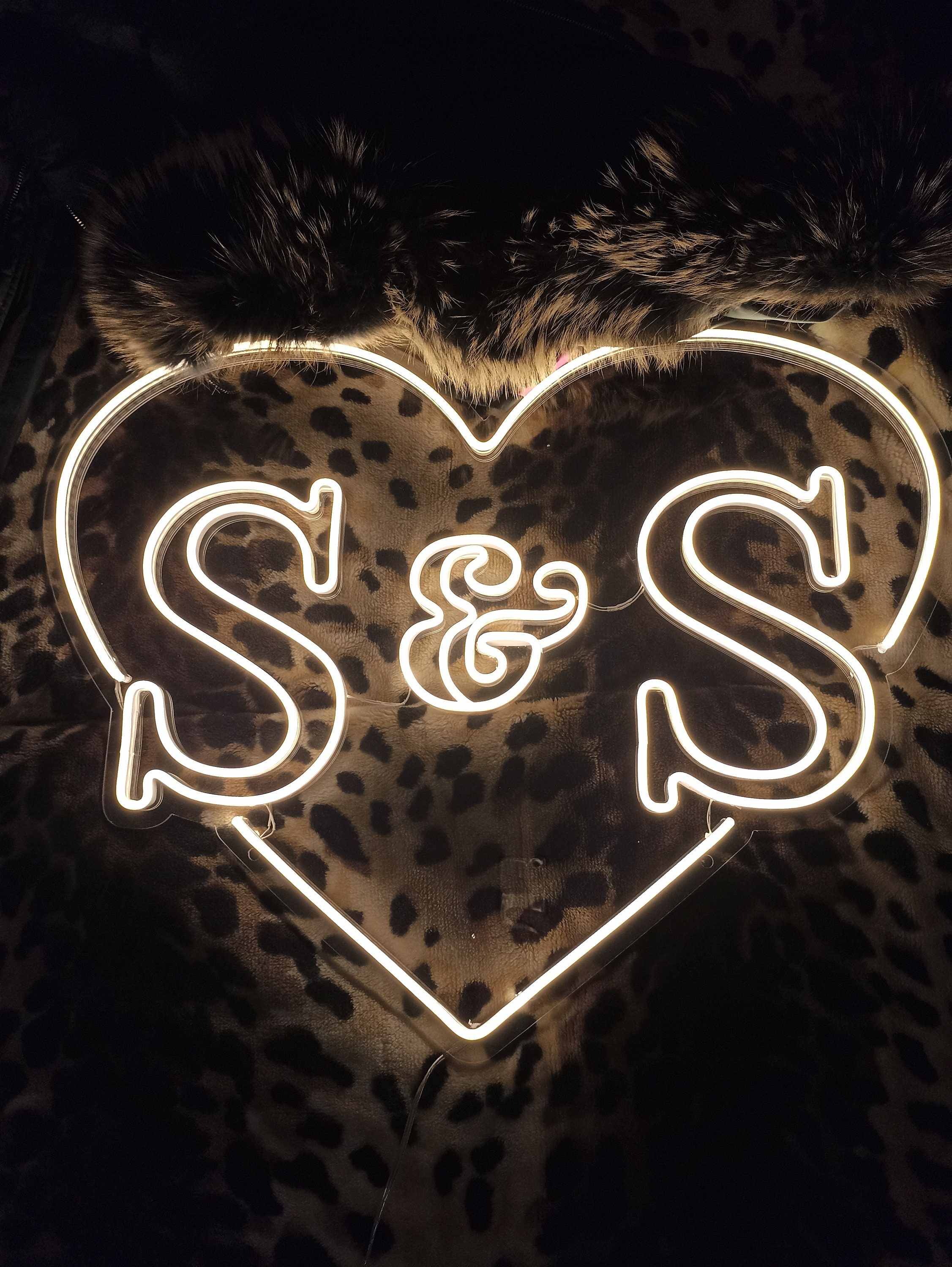 Custom Initials Heart Neon Wedding Sign Handmade, Wedding Neon Sign For Reception, Proposal Engagement Party Decor, Wedding Wall Decor