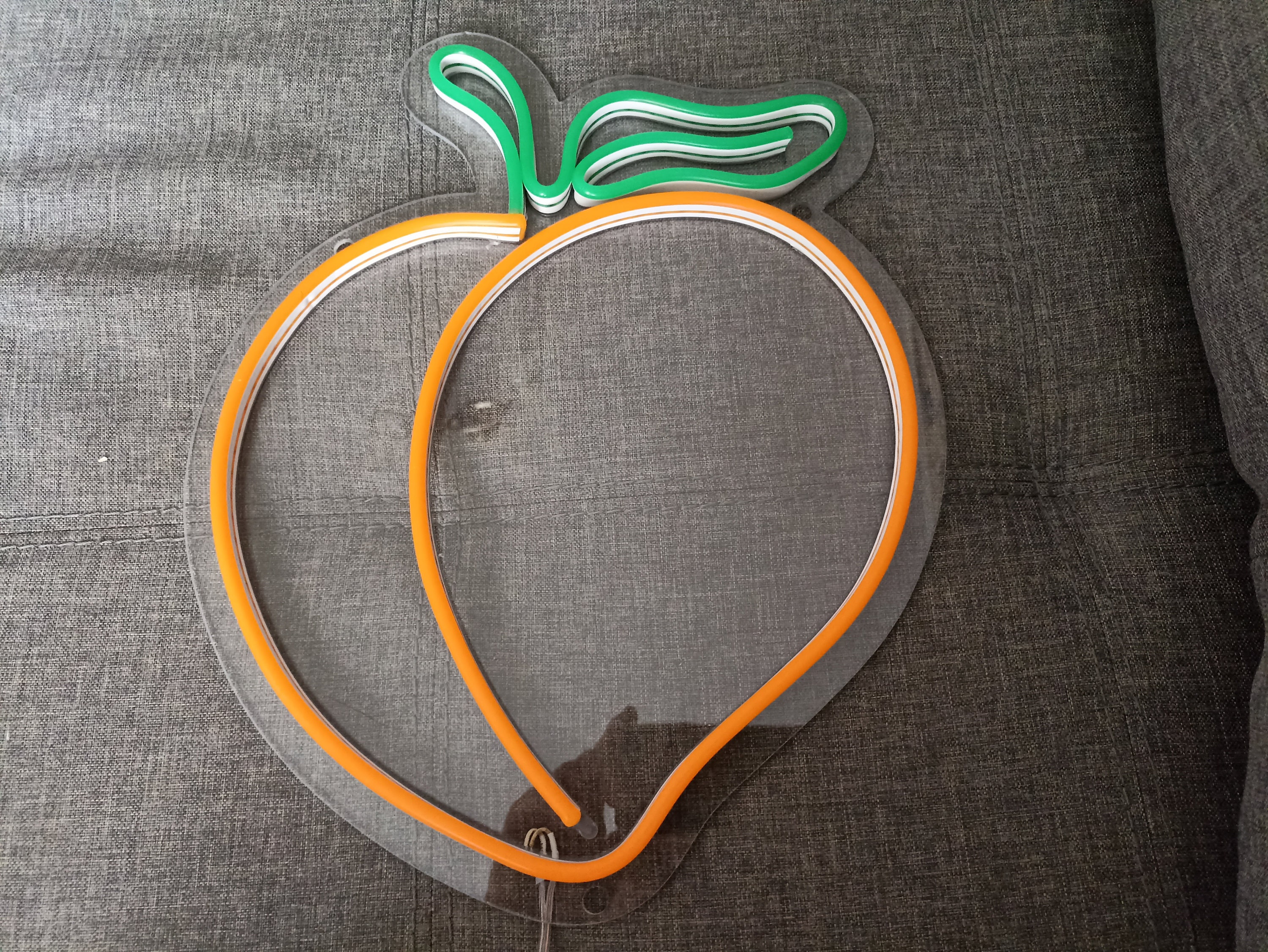 Neon Peach Sign, Peach Neon Light, Peach-Shaped Neon Sign, Fruit Neon Sign, Peach Neon Display, Neon Peach Sculpture, Neon Fruit Sign