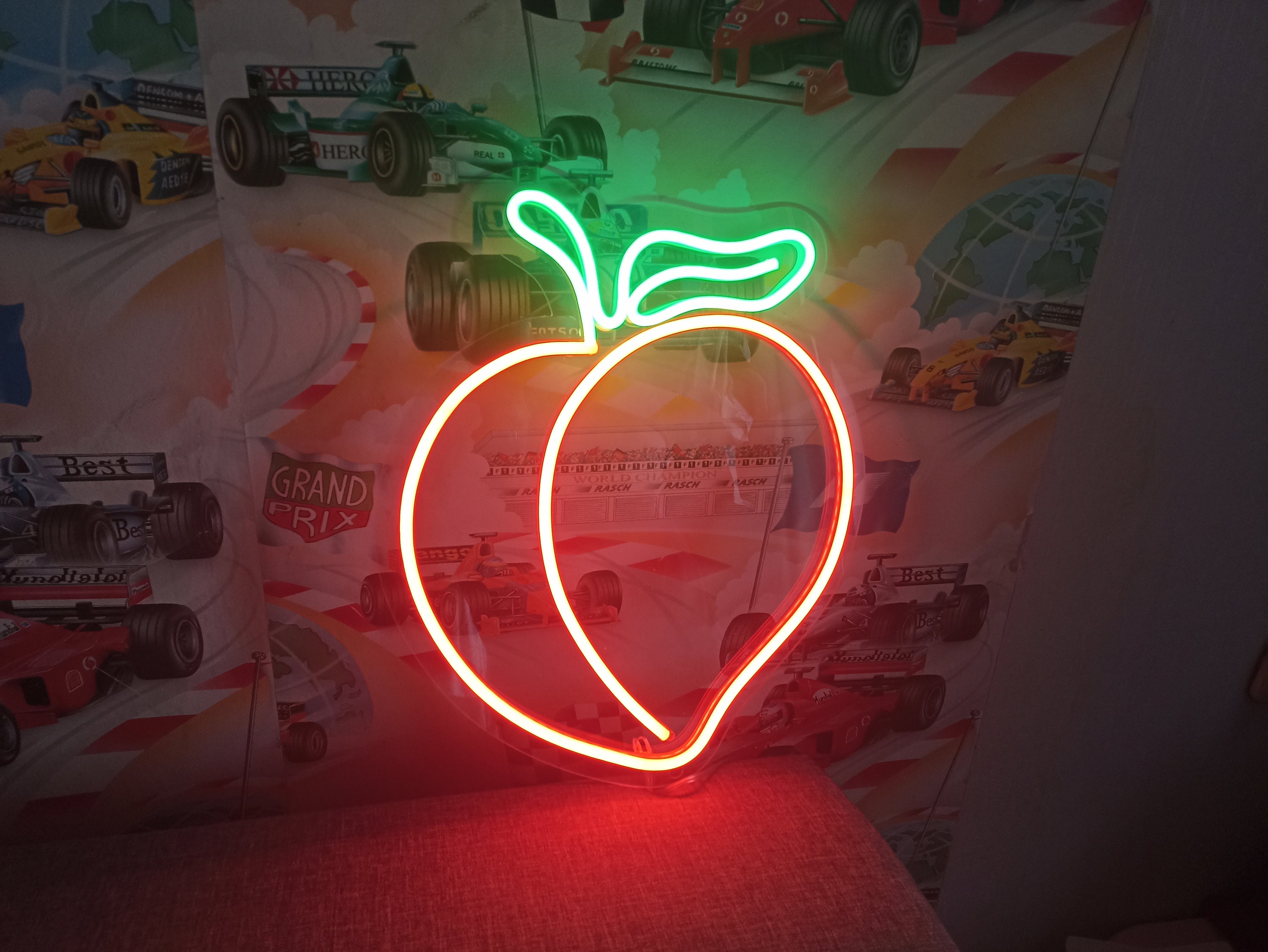 Neon Peach Sign, Peach Neon Light, Peach-Shaped Neon Sign, Fruit Neon Sign, Peach Neon Display, Neon Peach Sculpture, Neon Fruit Sign