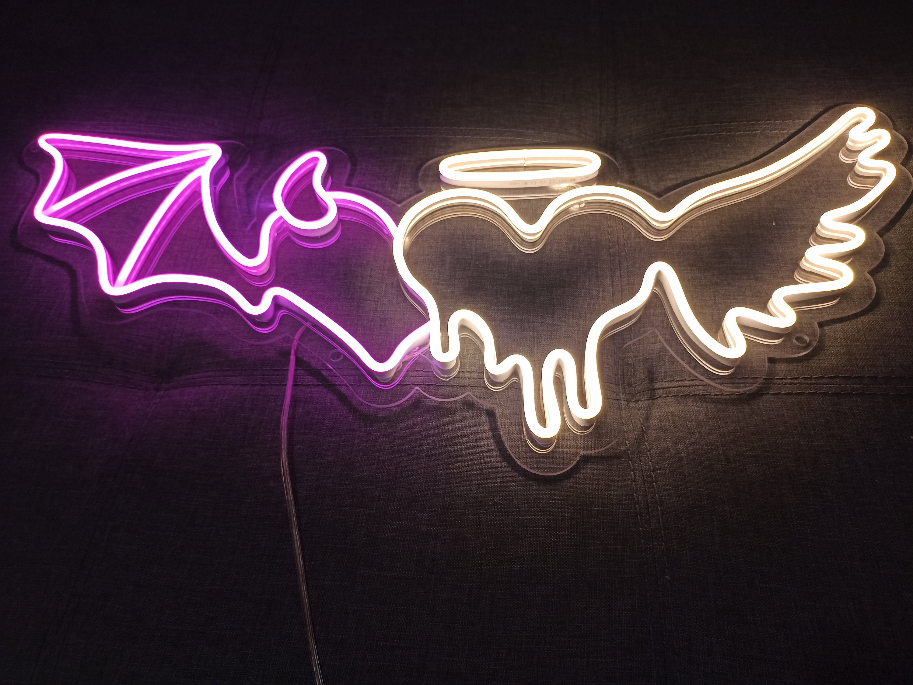 Neon Sign Angel Demon Heart, Neon Sign Angel Demon Wings, Angel And Demon Neon Light, Angel Devil Heartwing