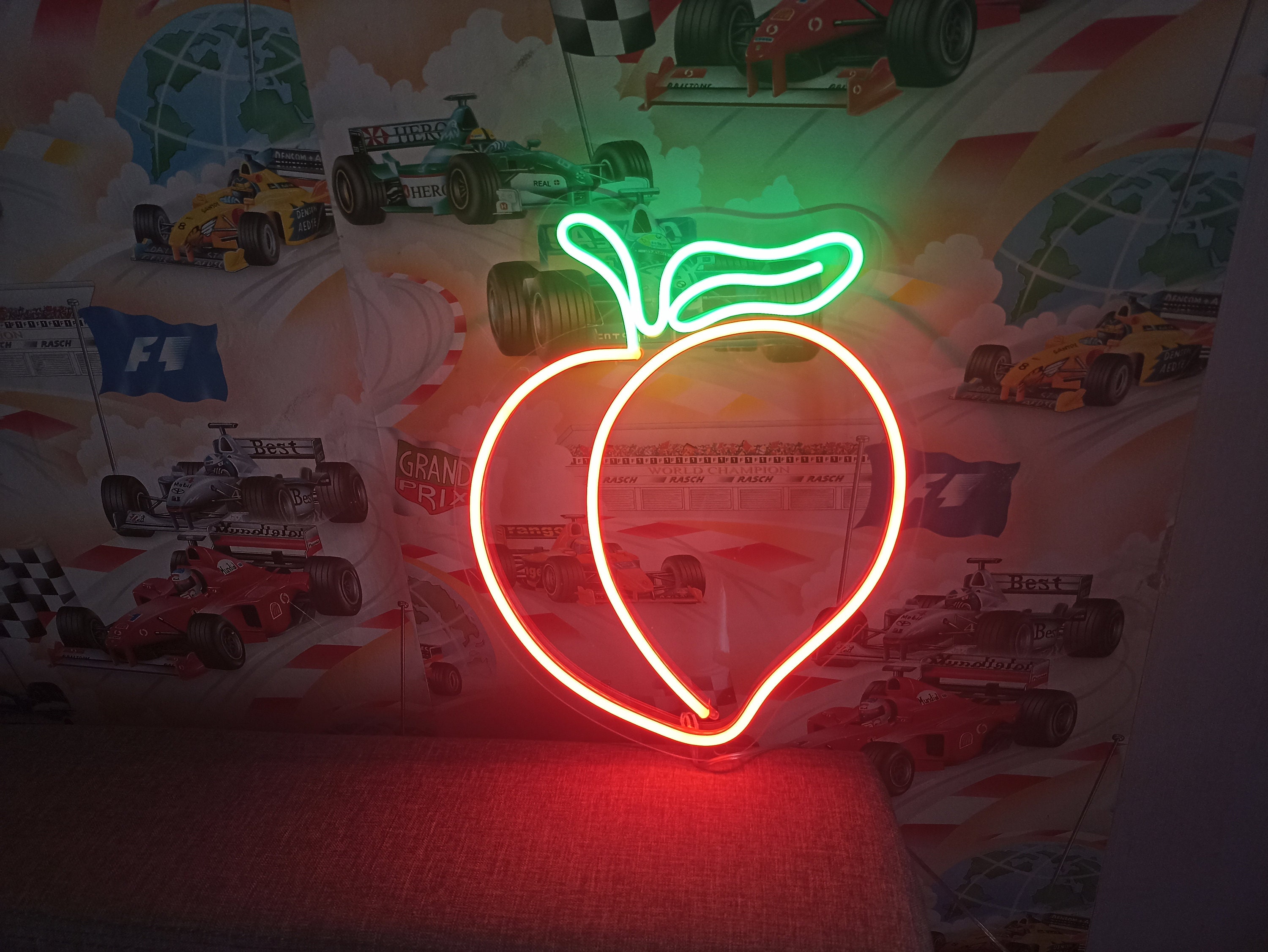 Neon Peach Sign, Peach Neon Light, Peach-Shaped Neon Sign, Fruit Neon Sign, Peach Neon Display, Neon Peach Sculpture, Neon Fruit Sign