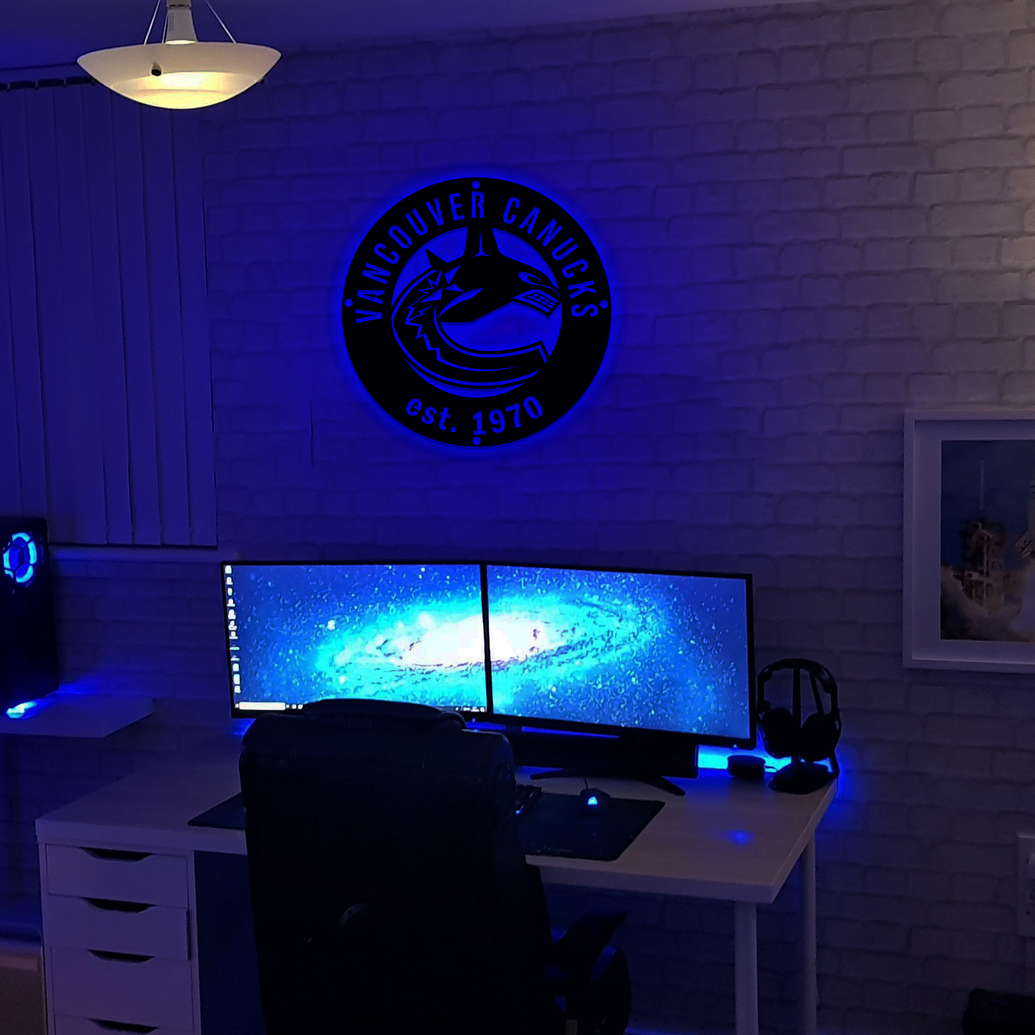 Vancouver Canucks Ice Hockey Metal Signs