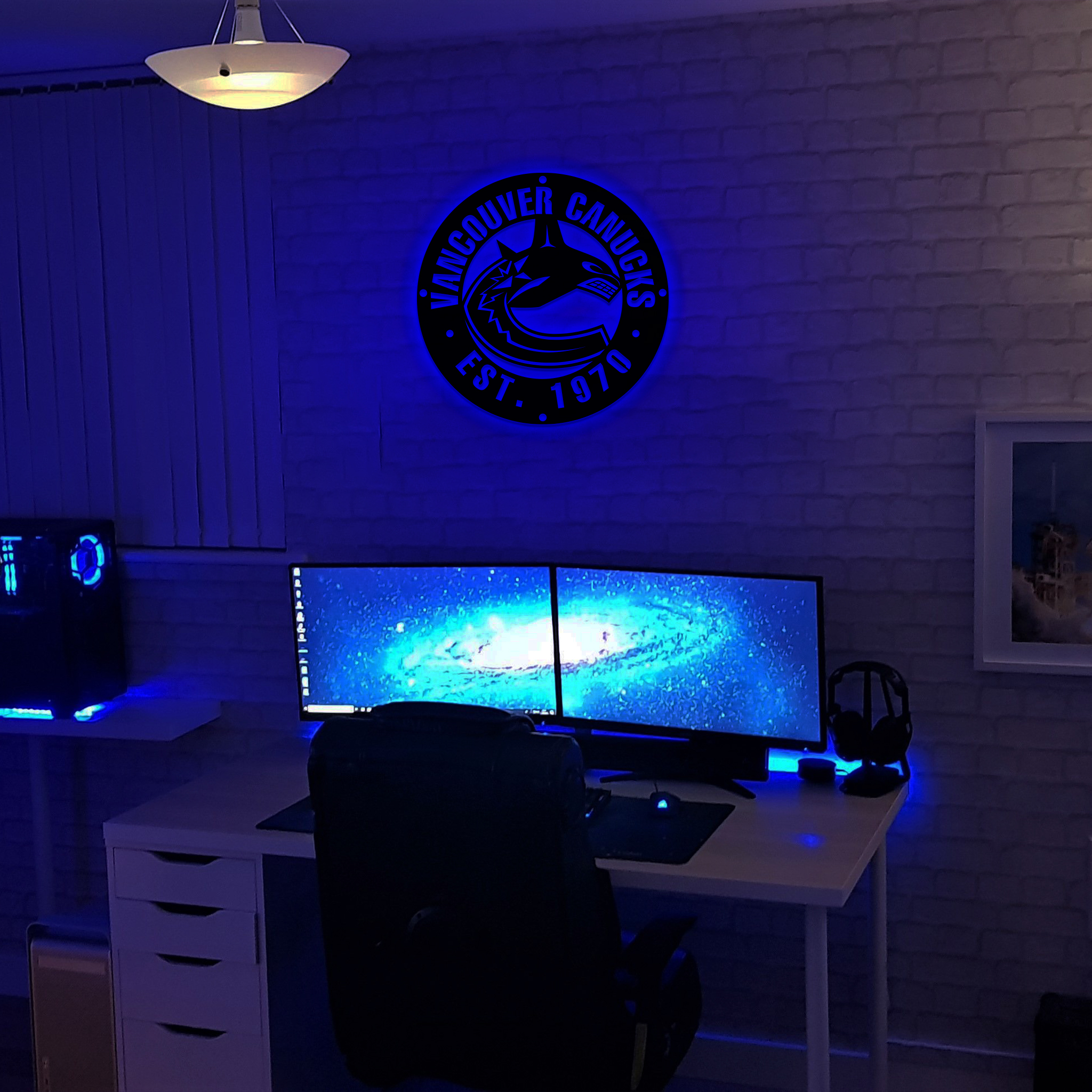 Vancouver Canucks Ice Hockey Metal Sign