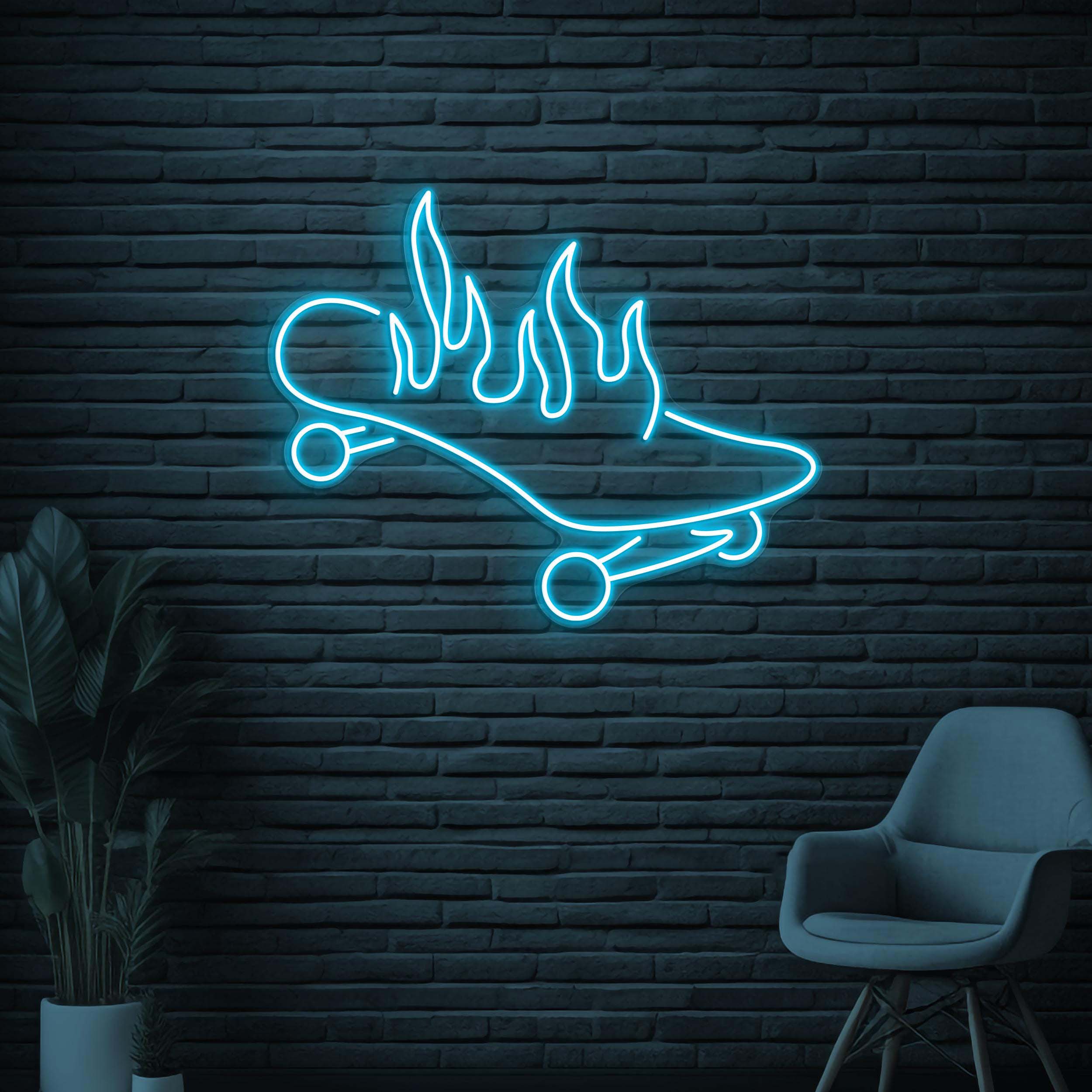 Skateboard On Fire Neon Sign, Skateboard On Fire LED Light, Flaming Skateboard Wall Light, Sports Shop Wall Decor, Game Room Neon Sign, Gift